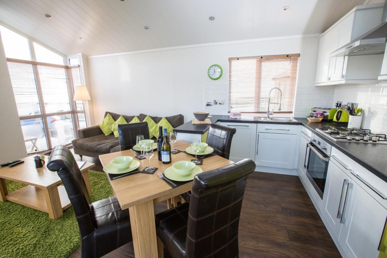 Sauchope Links Holiday Lodge And Glamping Park Крейл Екстер'єр фото